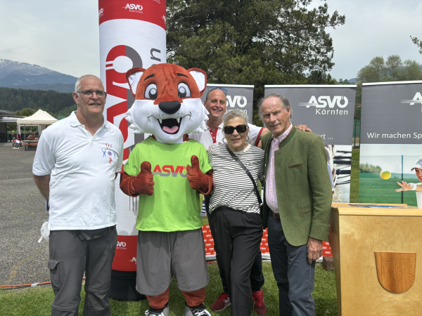 © ASVÖ Kärnten - v.l.n.r: Wolfgang Lebitsch (Spittaler Turnverein), Filu (ASVÖ Maskottchen),  Günter Brunner (Moderator), Angelika Hinteregger (Vizebürgermeisterin Spittal/Drau), Dr. Christoph Schasché (Präsident des ASVÖ Kärnten)